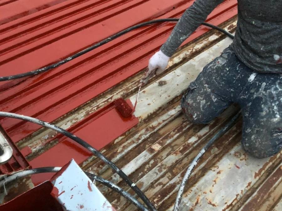 屋根板金　サビ止め塗装